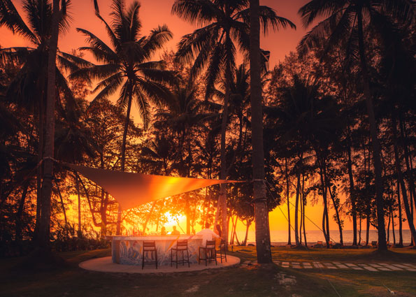 Beach Bar